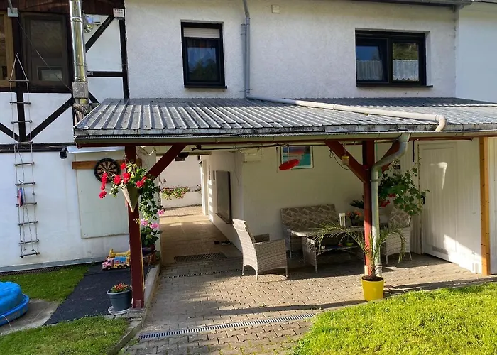 Kleines Mit Gartenzugang Milbitz